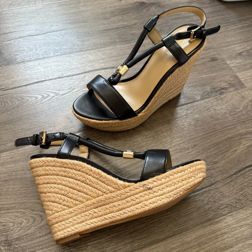 Michael Kors Annie Black Leather Espadrille Wedge Sandals size 7 Women